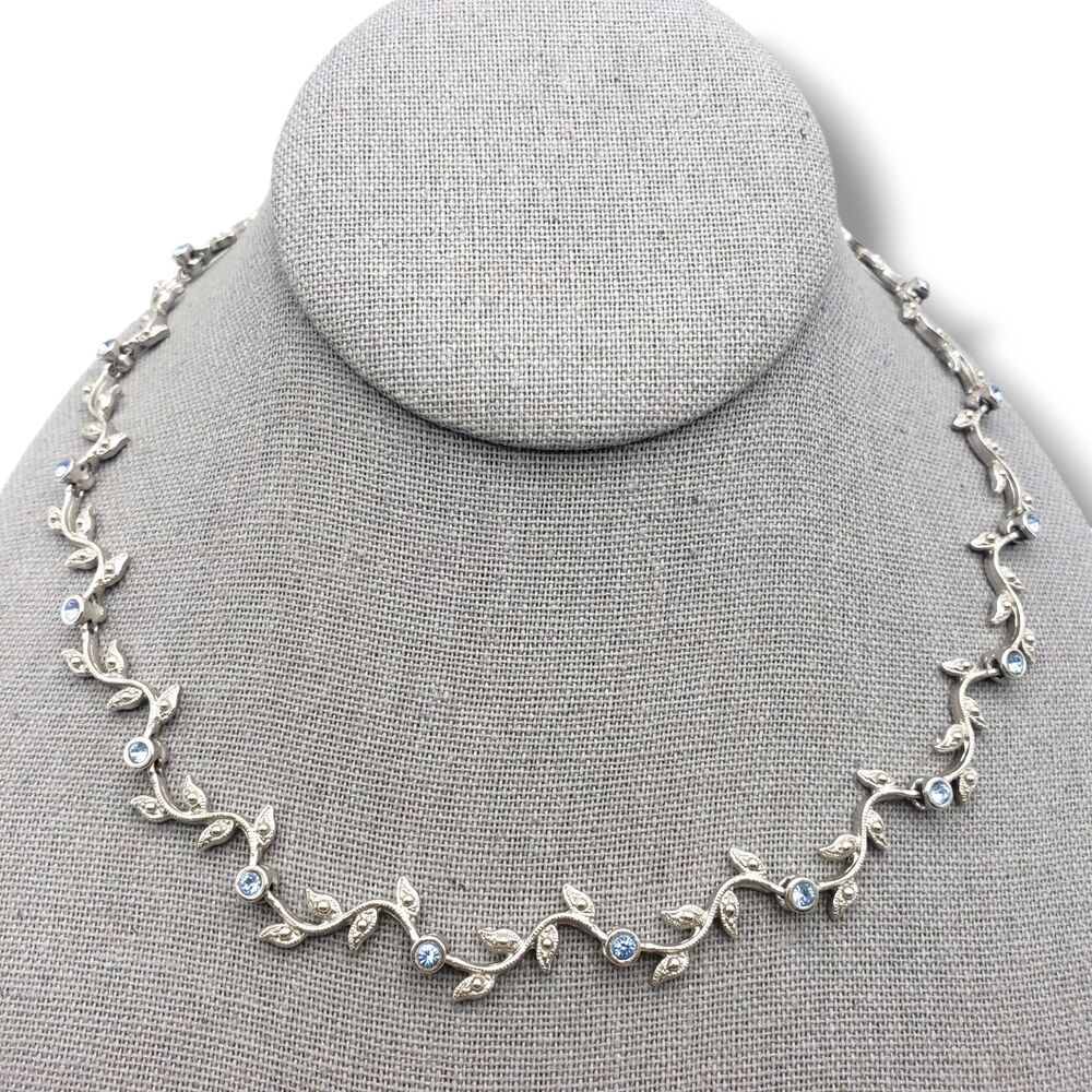 Silver Tone Leaf Vine Link Blue Rhinestone Collar Necklace Nice 18KTCH MCM Retro